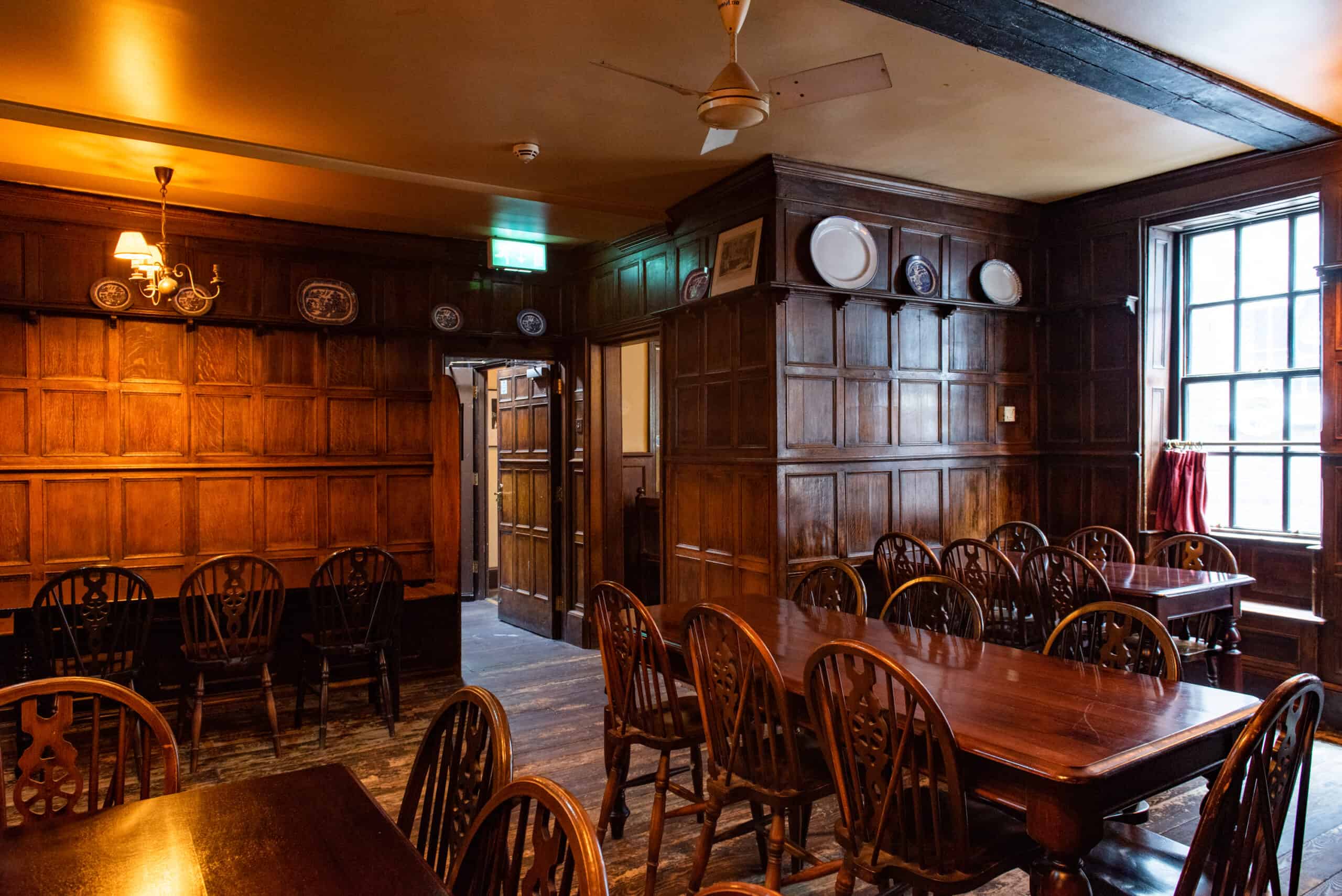 Photo of Ye Olde Cheshire Cheese, City of London
